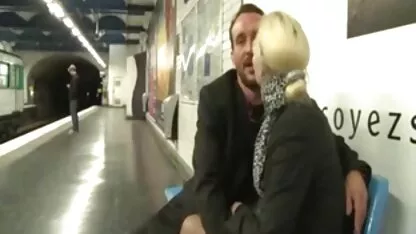 Kayden film porno 60 ans Kross