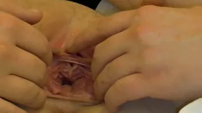 Nariam près d'un xxl prono gratuit mur de briques